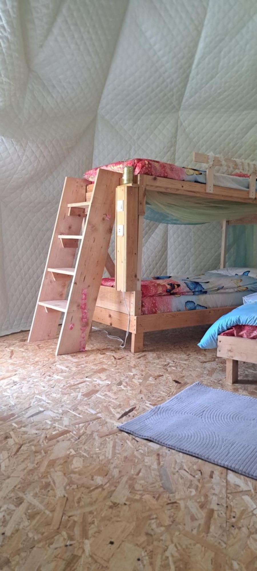 Forest Glamping Brasov Ngoại thất bức ảnh