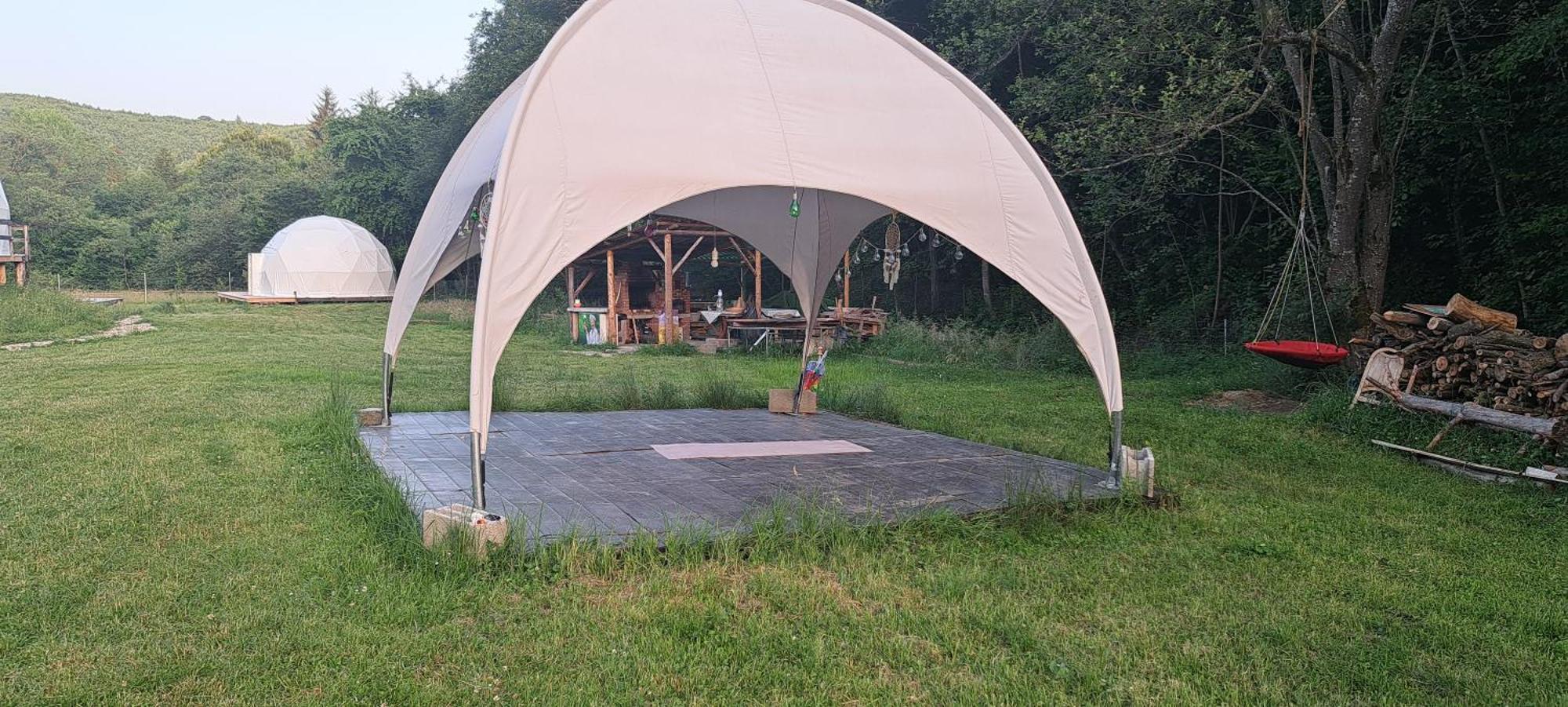 Forest Glamping Brasov Ngoại thất bức ảnh